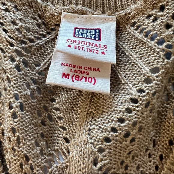 Fade Glory women's medium oversized knit tan sweater vest - Picture 3 of 4